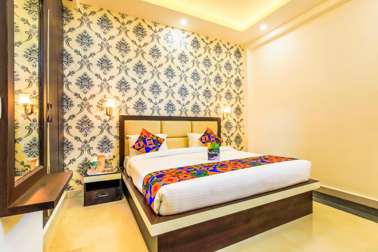 Fabhotel Star Of Taj Restobar Fatehabad Road Агра Экстерьер фото